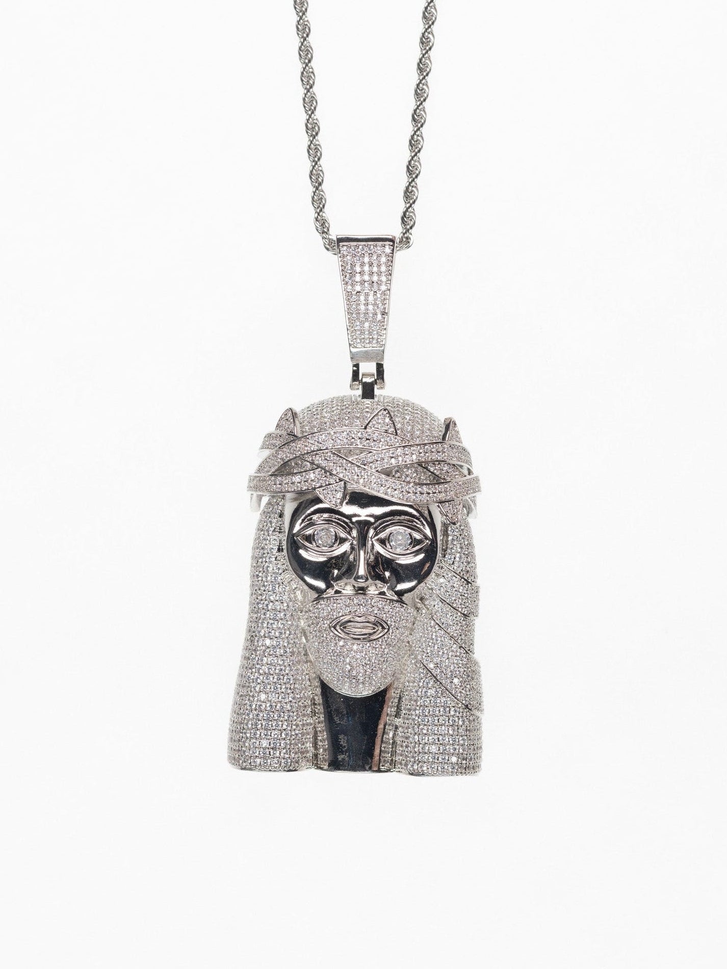 colgante-jesus-diamantes