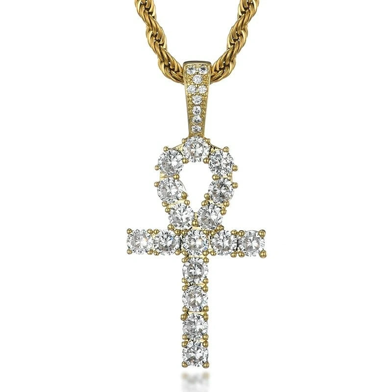 Colgante de cruz ankh de diamantes.