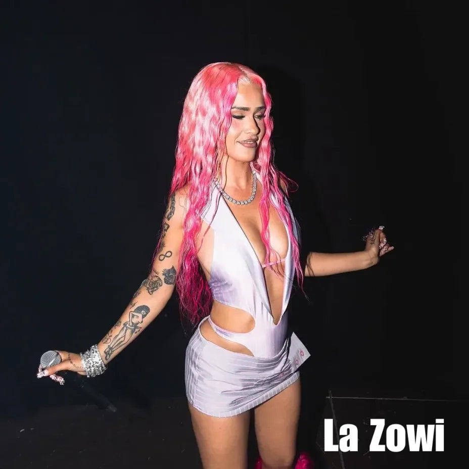 La Zowi con su cadena diamantada de Street Chains.