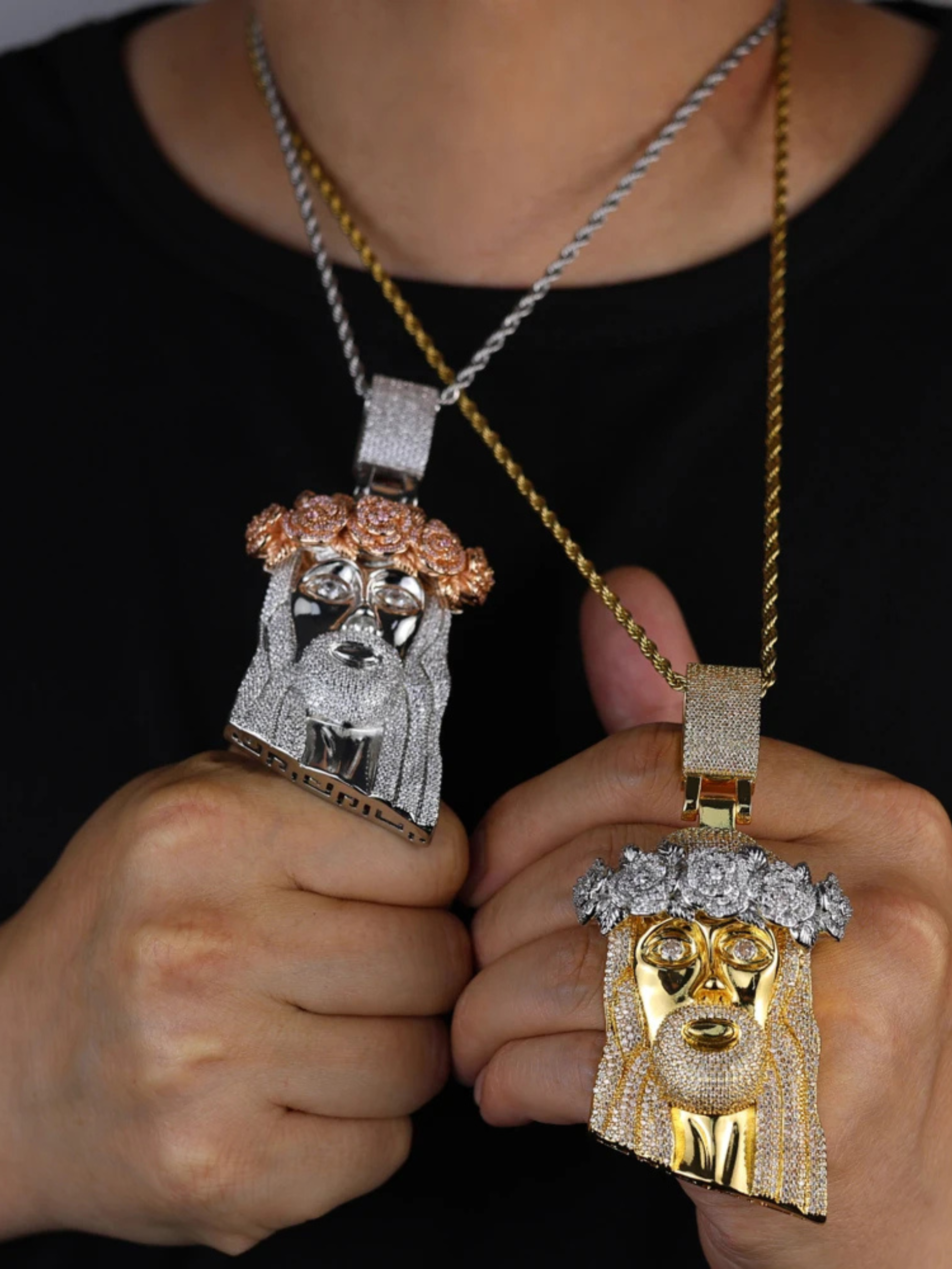 Colgante Jesús  - Oro Blanco