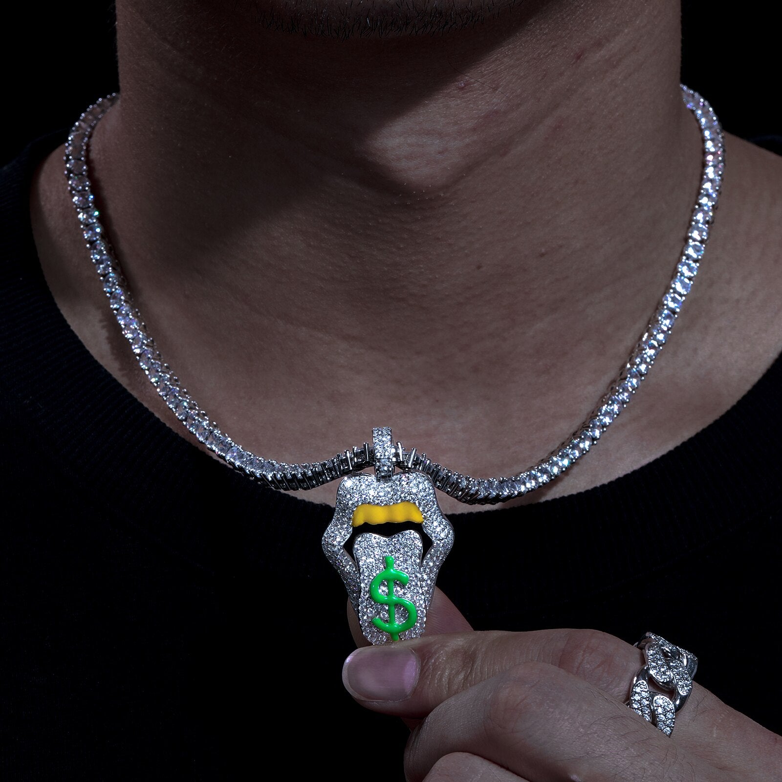 925 Silver Dripping Money with VVS Moisantite glowing in the dark