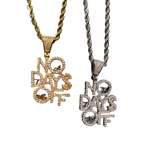 Pendant No Days Off 18K Iced Out