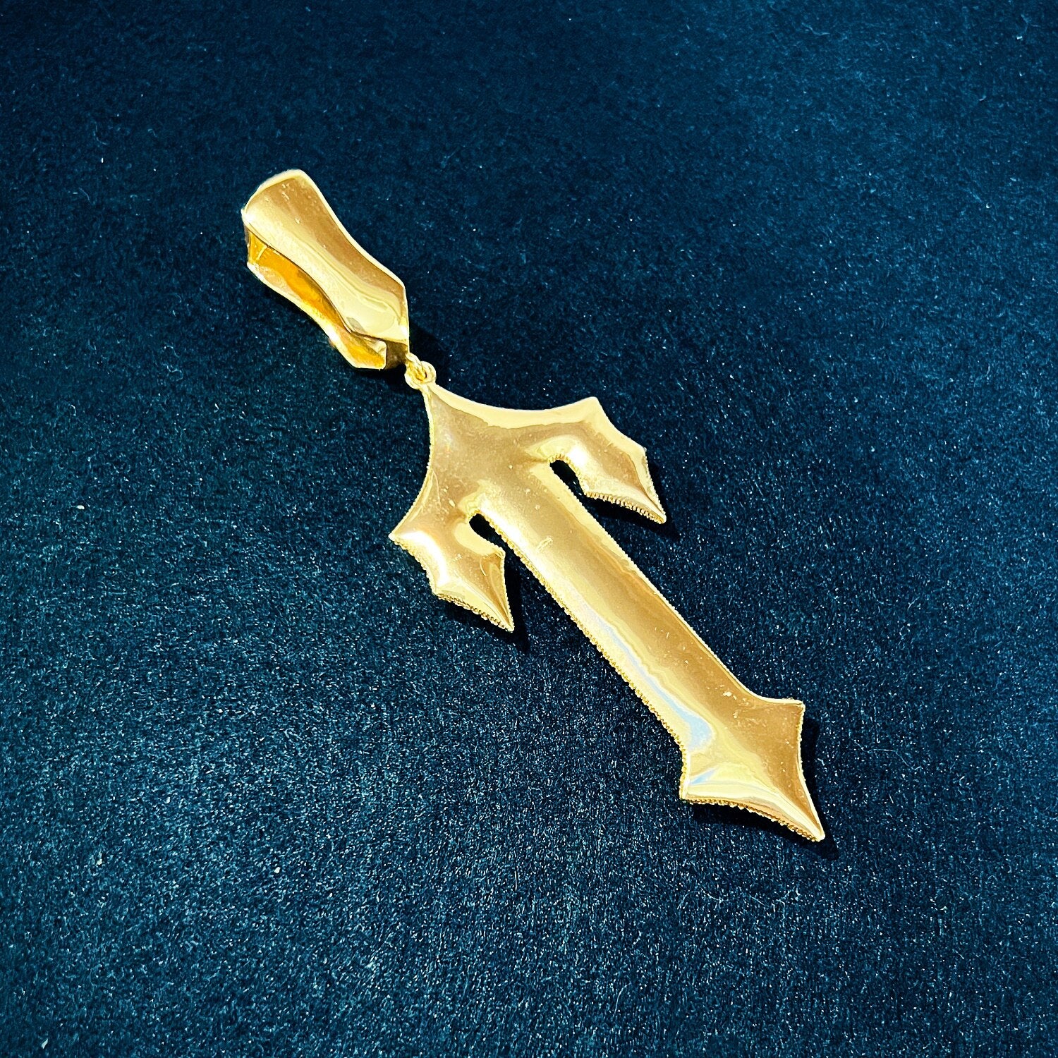 Colgante Big TRAPSTAR 24K Iced Out
