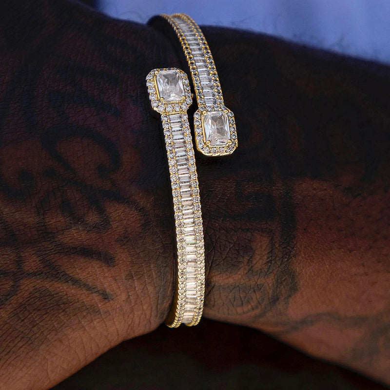 Dagger 18K Bracelet