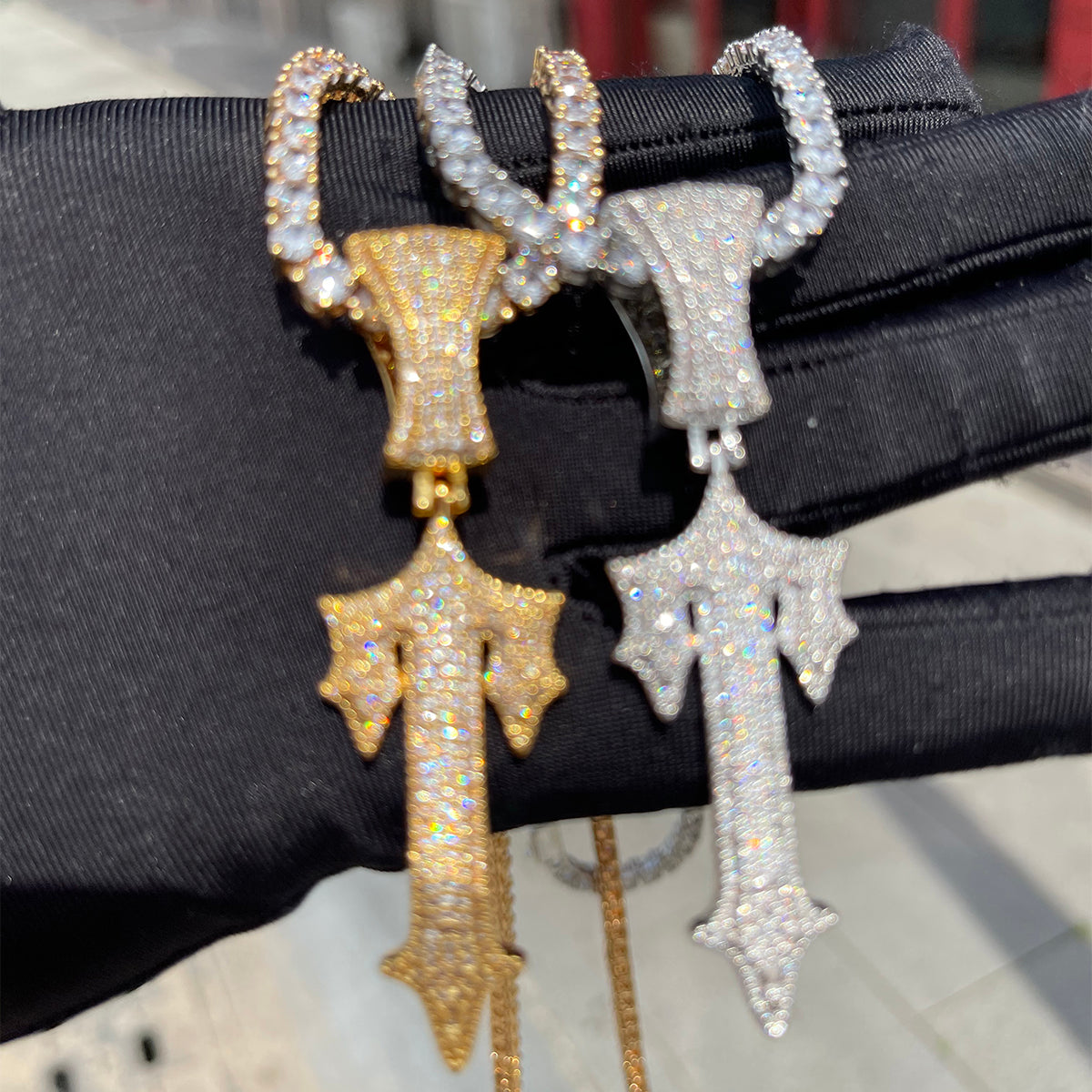 TRAPSTAR Iced Out Premium 24K Pendant