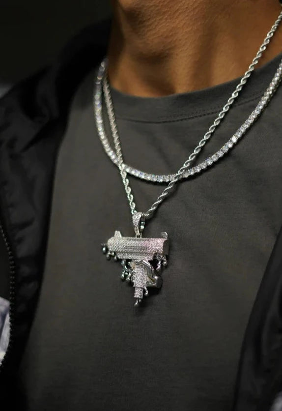 Colgante UZI 18K Iced Out